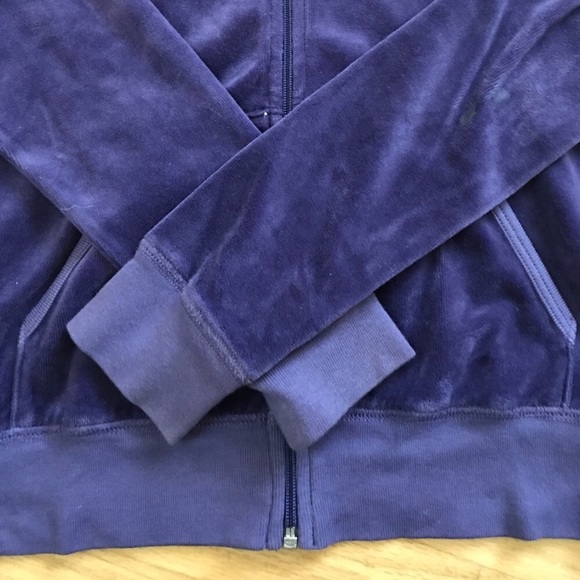 Juicy Couture Velour Top - Picture 3 of 10